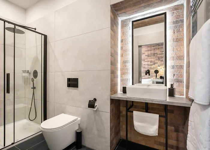 Vaci Loft Otel *